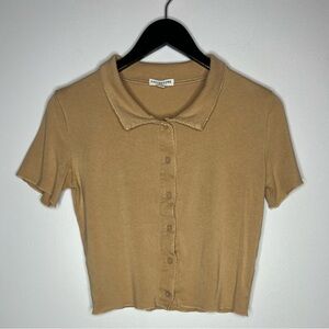 Earthbound Trading Co Camel Collared Cropped Button-Up Short Sleeve Top, Size L